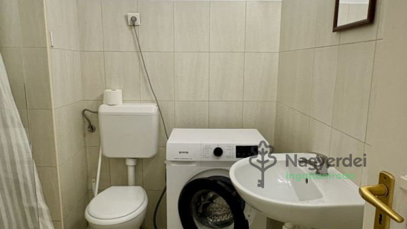 Debrecen, Szentlászlófalva, Lakás, tégla lakás  