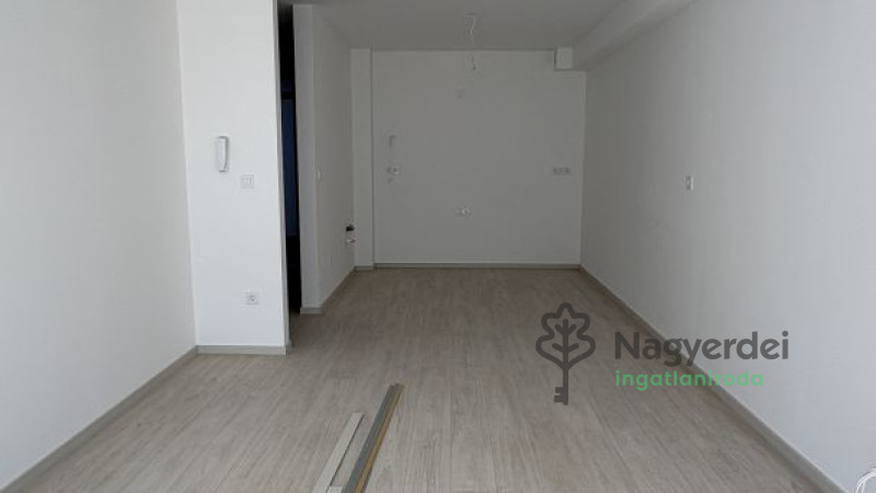 Debrecen, Belváros, Lakás, tégla lakás  