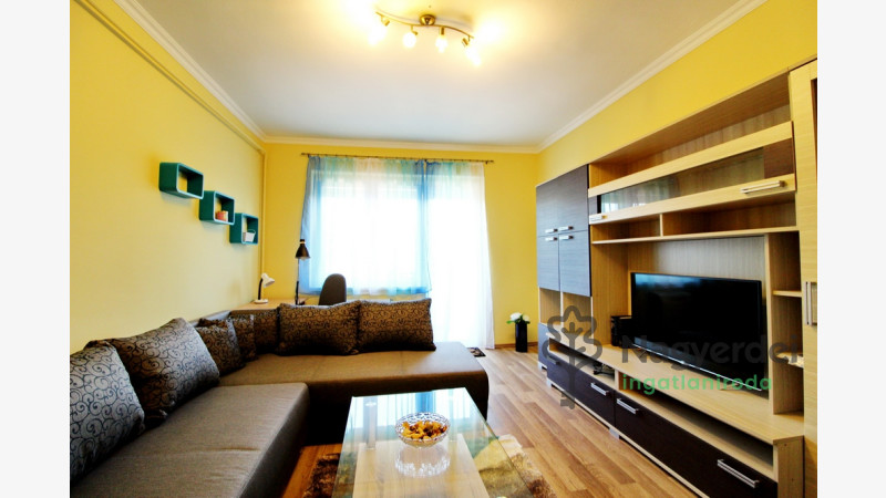 Debrecen, Sestakert, Lakás, tégla lakás  