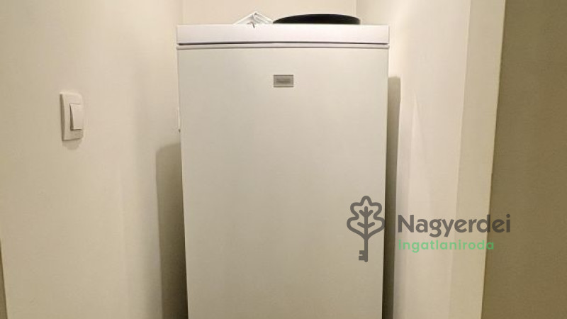 Debrecen, Sestakert, Lakás, tégla lakás  