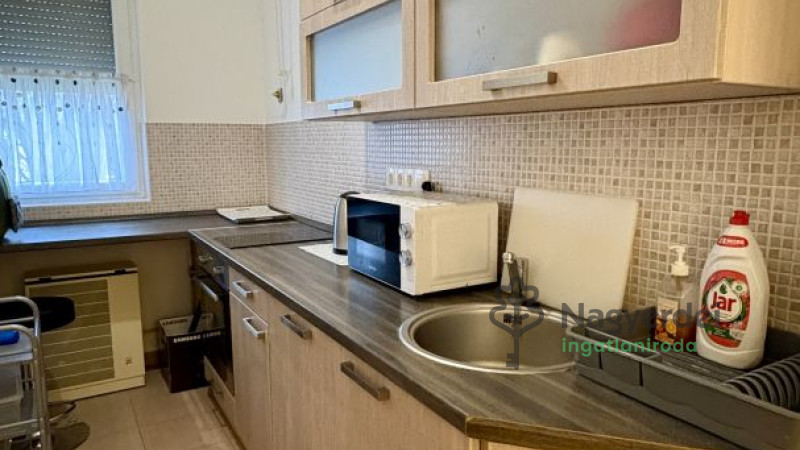 Debrecen, Sestakert, Lakás, tégla lakás  