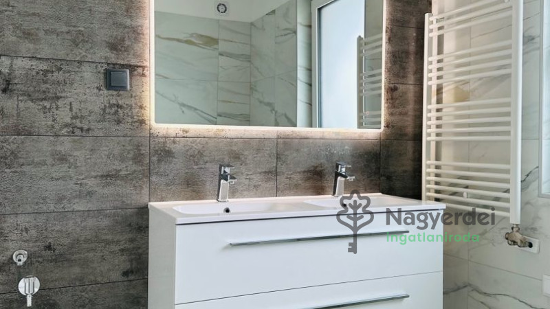 Debrecen, Pallag, Ház, ikerház  