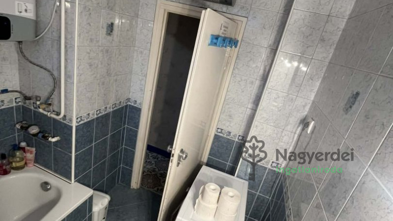 Debrecen, Egyetemváros, Lakás, tégla lakás  