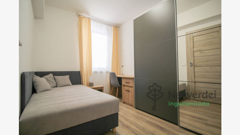 Debrecen, Belváros, Lakás, tégla lakás  