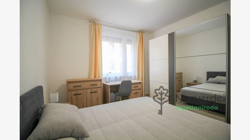 Debrecen, Belváros, Lakás, tégla lakás  