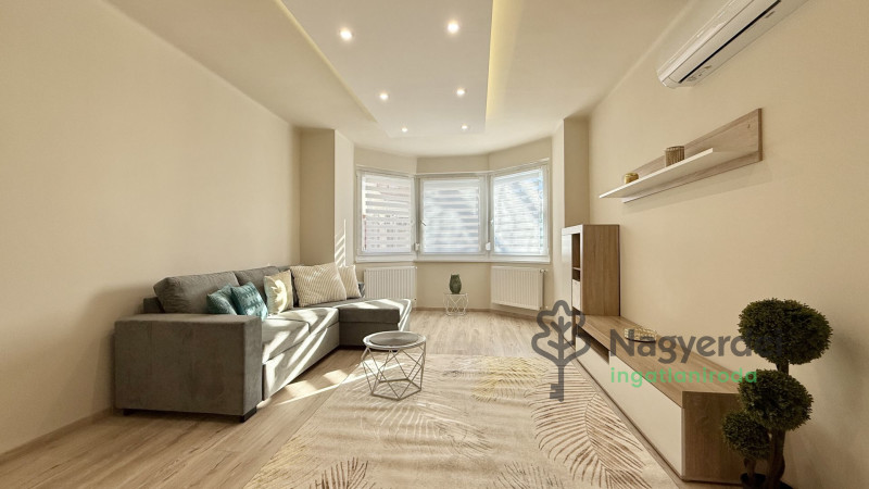 Debrecen, Egyetemváros, Lakás, tégla lakás  