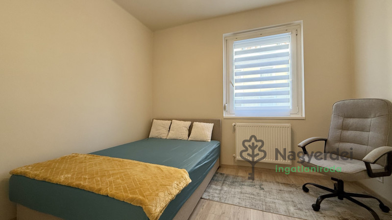 Debrecen, Egyetemváros, Lakás, tégla lakás  