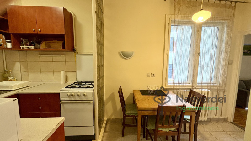 Debrecen, Belváros, Lakás, tégla lakás  