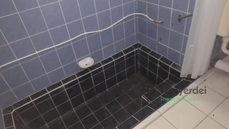 Debrecen, Nagyerdőalja, Ház, családi ház  