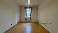 Debrecen, Júliatelep, Iroda, irodaházban  