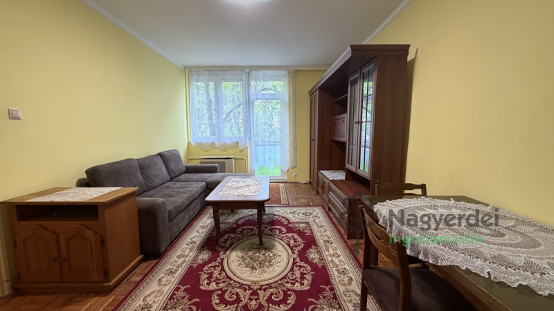 Debrecen, Sestakert, Lakás, tégla lakás  
