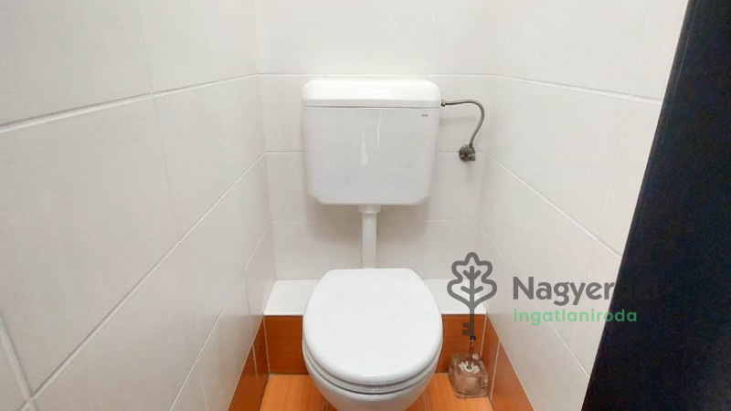 Debrecen, Belváros, Lakás, tégla lakás  