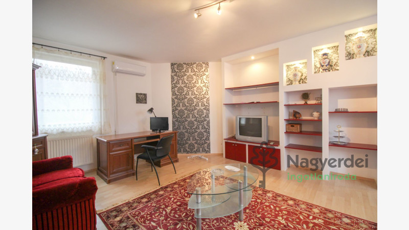 Debrecen, Vénkert, Lakás, tégla lakás  