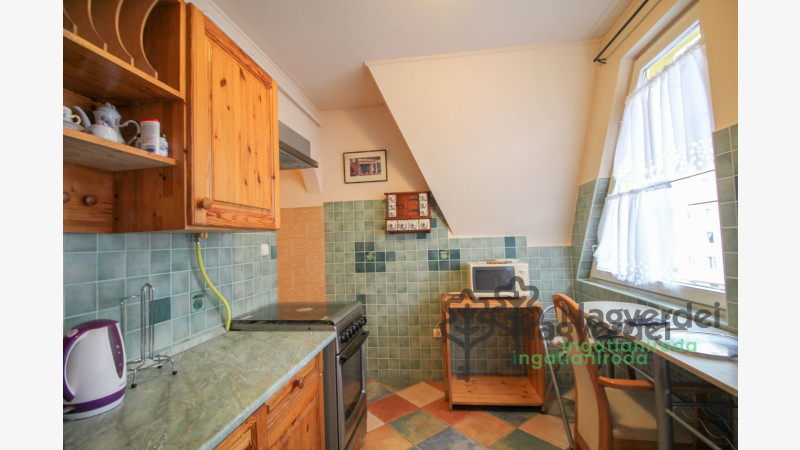 Debrecen, Vénkert, Lakás, tégla lakás  