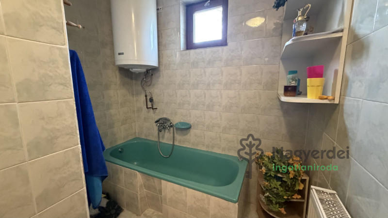 Püspökladány, Ház, családi ház  