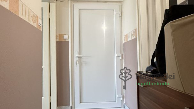 Debrecen, Fényesudvar, Lakás, panel lakás  