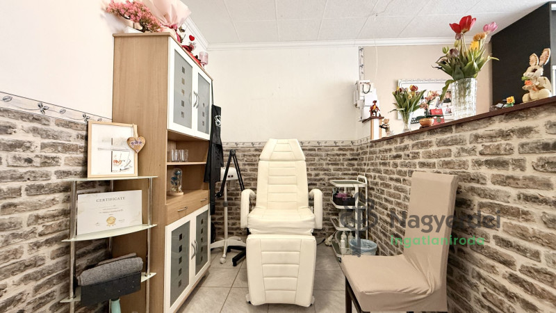 Debrecen, Fényesudvar, Lakás, panel lakás  