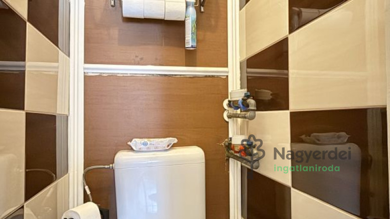 Debrecen, Fényesudvar, Lakás, panel lakás  