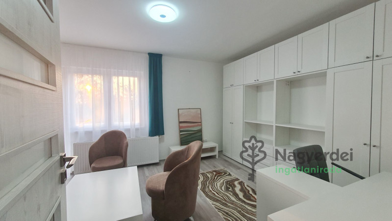 Debrecen, Sestakert, Lakás, tégla lakás  