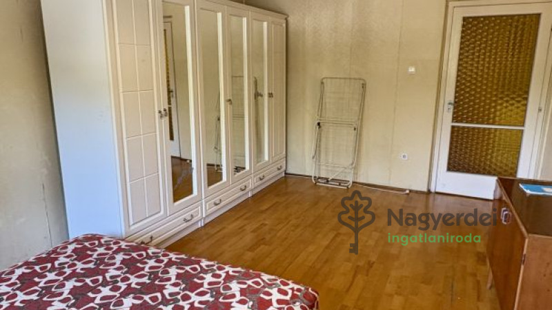 Debrecen, Újkert, Lakás, panel lakás  