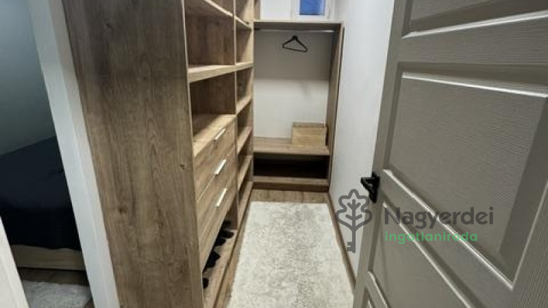 Debrecen, Belváros, Lakás, tégla lakás  