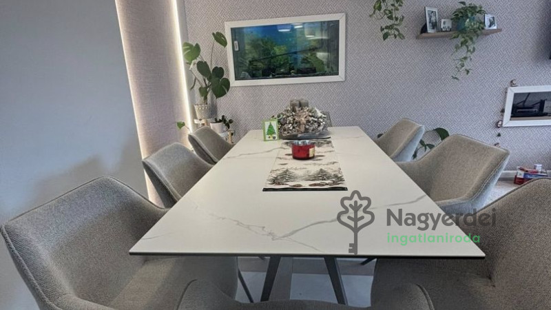 Debrecen, Kertváros, Ház, családi ház  