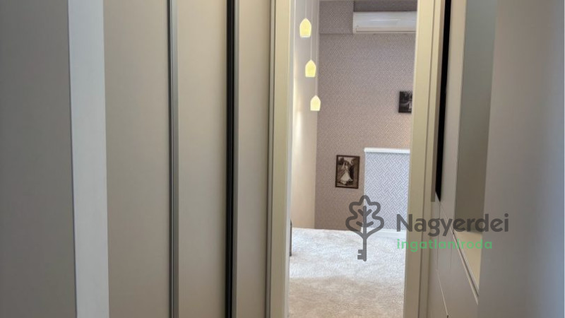 Debrecen, Kertváros, Ház, családi ház  