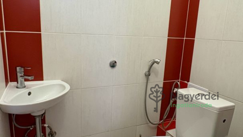 Debrecen, Sestakert, Lakás, tégla lakás  