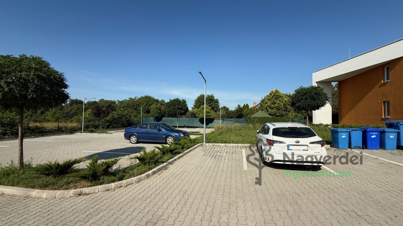Debrecen, Tócóvölgy, Kereskedelmi ingatlan, panzió  