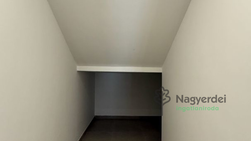 Debrecen, Tócóvölgy, Kereskedelmi ingatlan, panzió  