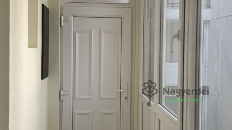 Debrecen, Belváros, Lakás, tégla lakás  