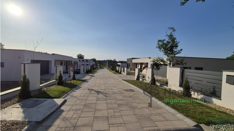 Debrecen, Pallag, Ház, családi ház  