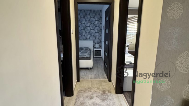 Debrecen, Újkert, Lakás, tégla lakás  