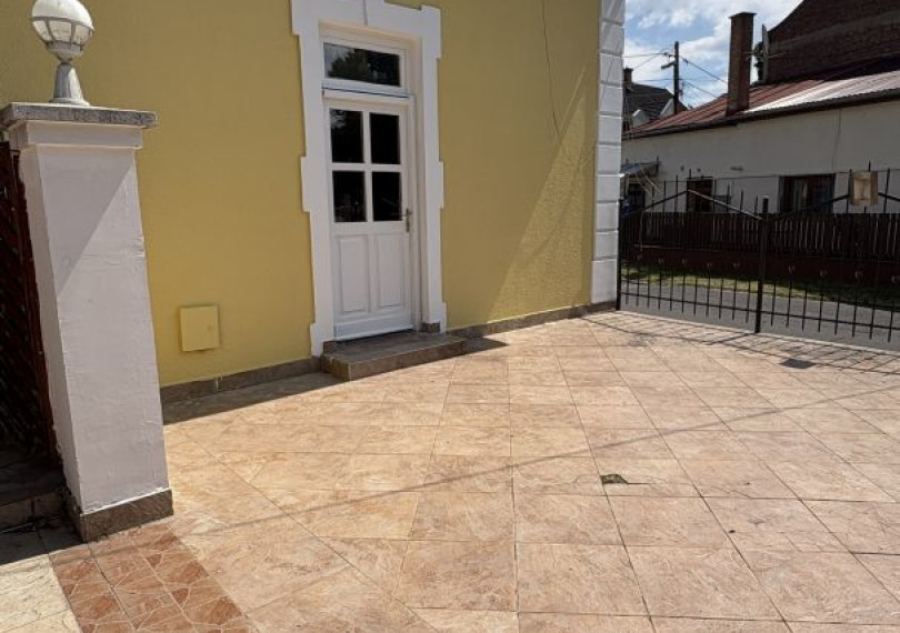 Nem üzletközpontban