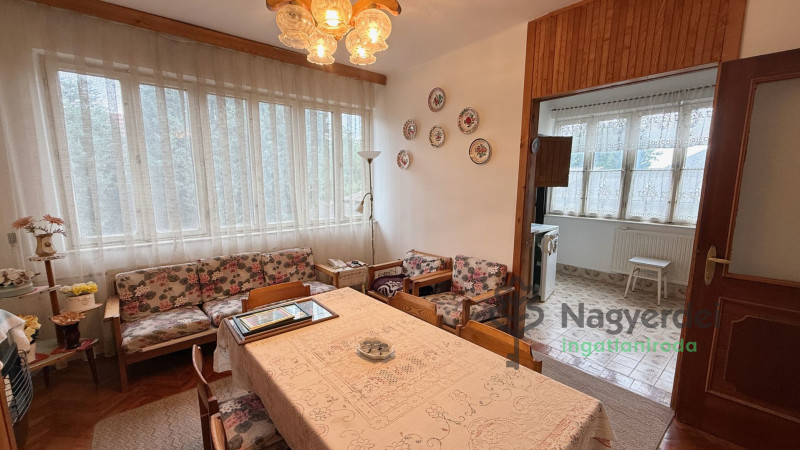 Debrecen, Homokkert, Ház, családi ház  