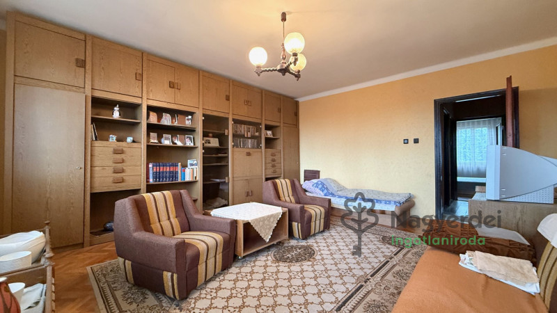 Debrecen, Homokkert, Ház, családi ház  