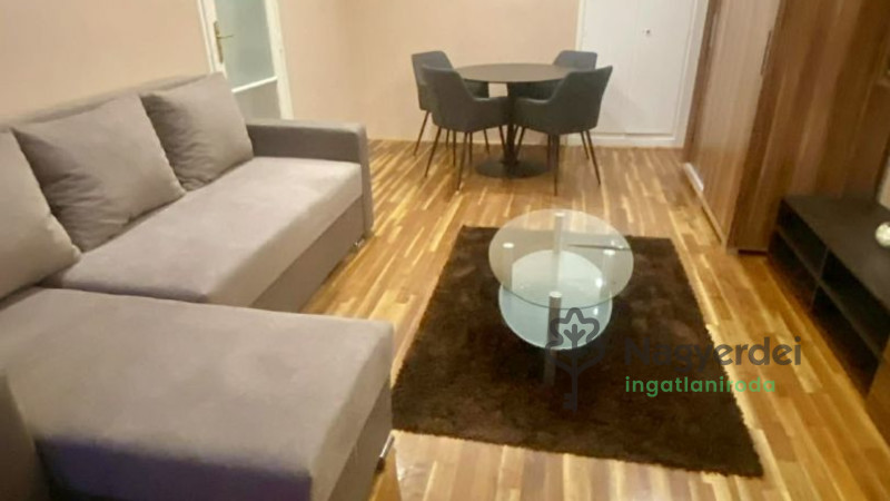 Debrecen, Sestakert, Lakás, tégla lakás  