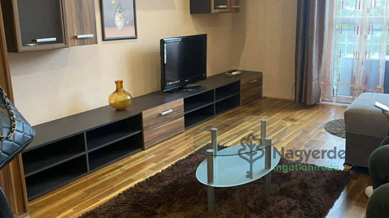 Debrecen, Sestakert, Lakás, tégla lakás  