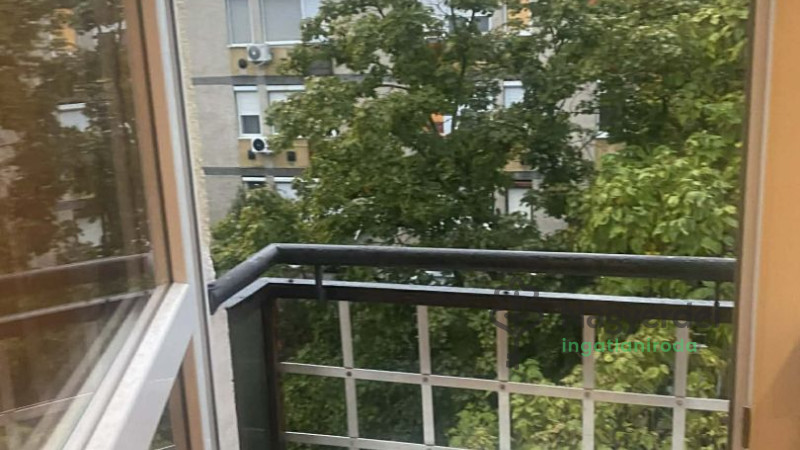 Debrecen, Sestakert, Lakás, tégla lakás  