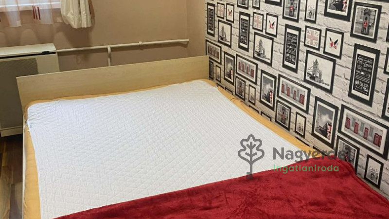 Debrecen, Sestakert, Lakás, tégla lakás  