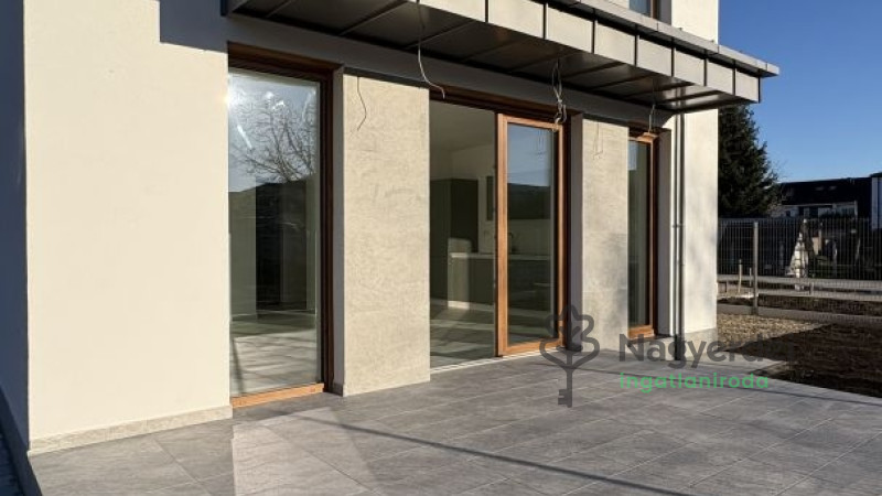 Debrecen, Nyulas, Ház, családi ház  