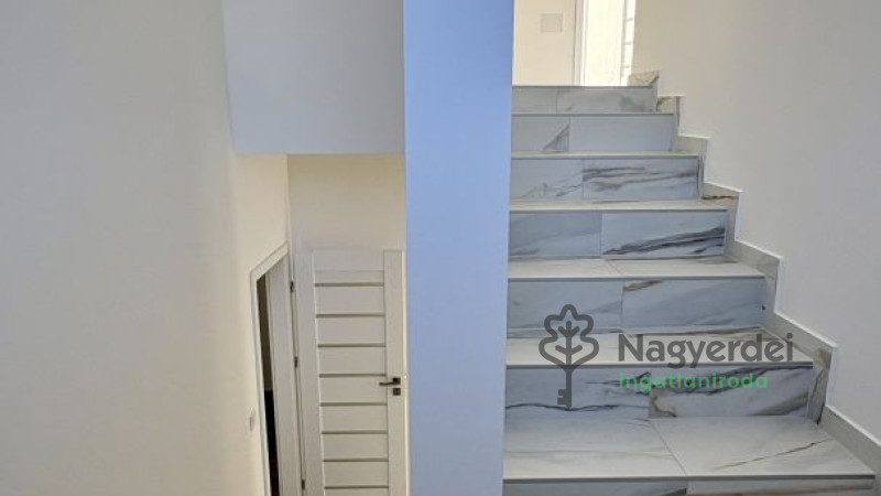 Debrecen, Nyulas, Ház, családi ház  