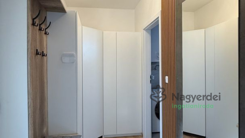 Debrecen, Kerekes telep, Lakás, tégla lakás  