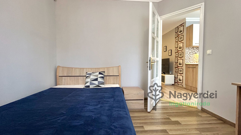 Debrecen, Sestakert, Lakás, tégla lakás  