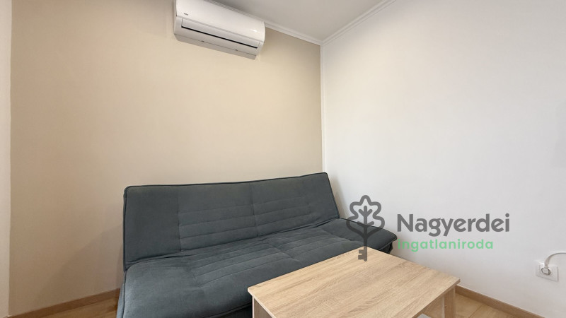 Hajdúszoboszló, Kereskedelmi ingatlan, panzió  