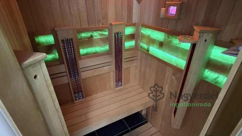 Debrecen, Husztikert, Ház, családi ház  