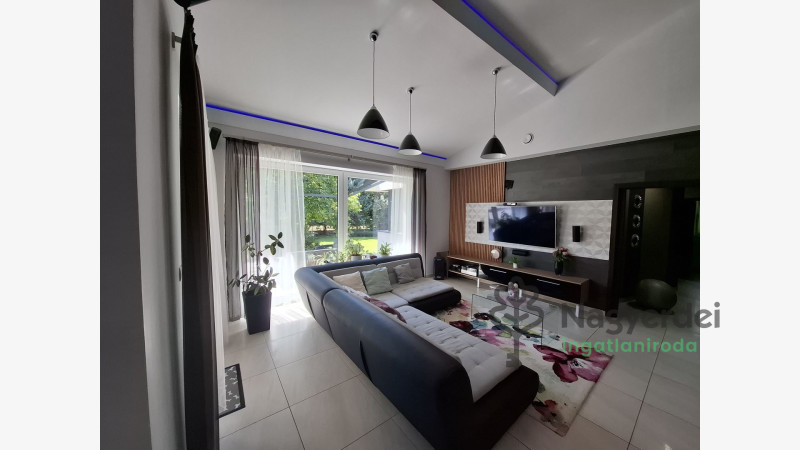 Debrecen, Husztikert, Ház, családi ház  