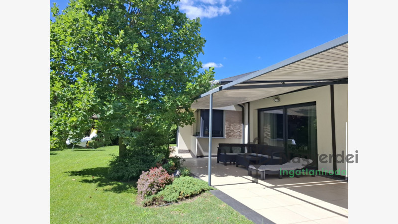 Debrecen, Husztikert, Ház, családi ház  