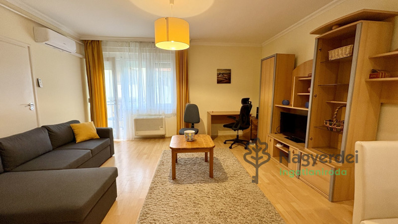 Debrecen, Sestakert, Lakás, tégla lakás  
