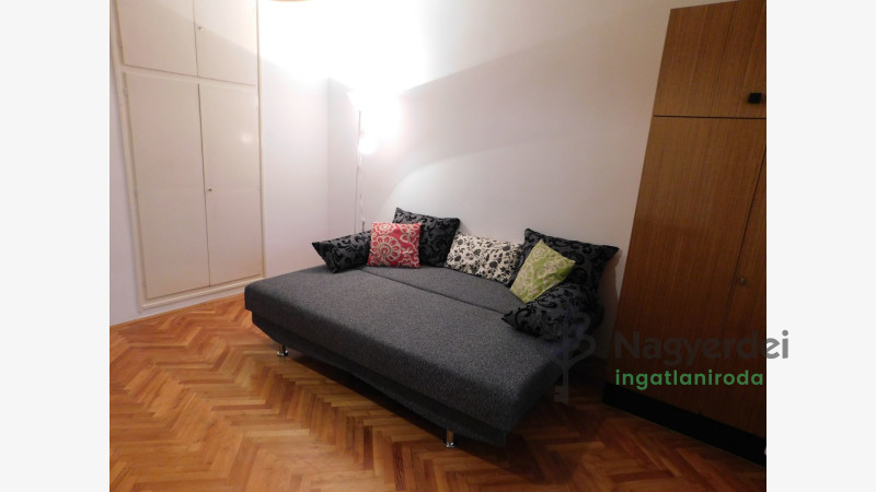 Debrecen, Sestakert, Lakás, tégla lakás  